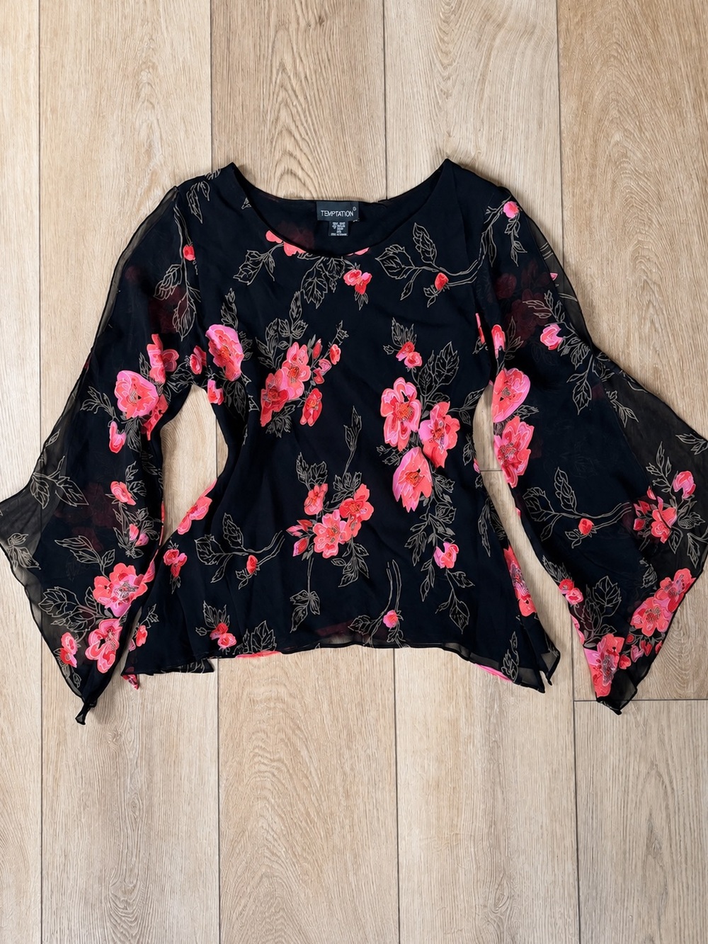 Vintage Y2K Temptation Beaded Black Floral Blouse Flowy Women’s Medium